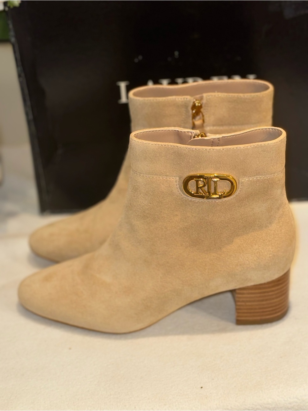Lauren RalphLauren Wynne Suede Booties NIBSize 7 B